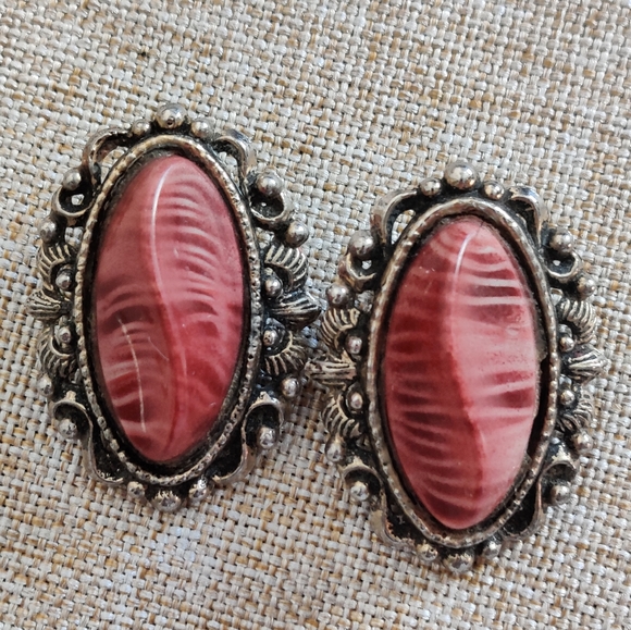 Vintage Selro Selini Pink Lucite Earrings - Picture 5 of 13